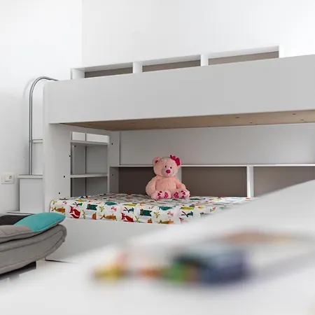 Apartment Tomi By El-pi Tours